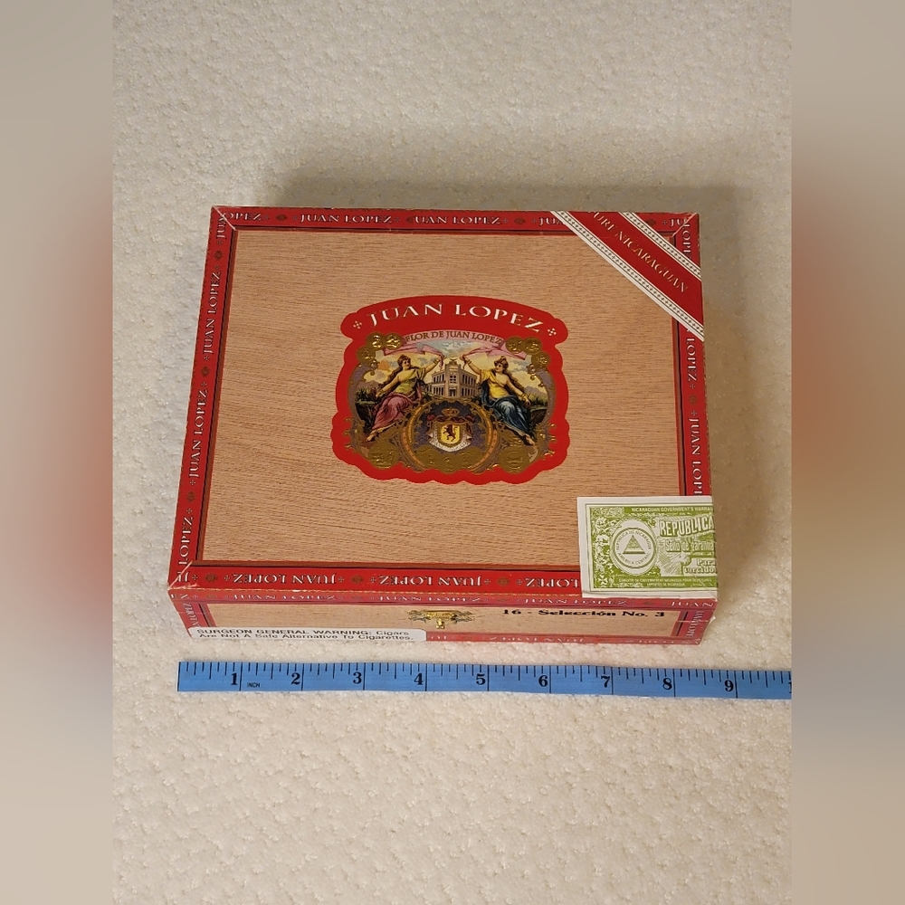 Empty Cigar Box - Picture 4 of 9
